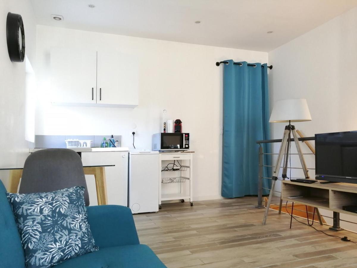 Ferienwohnung Blue Rent Bron Exterior foto