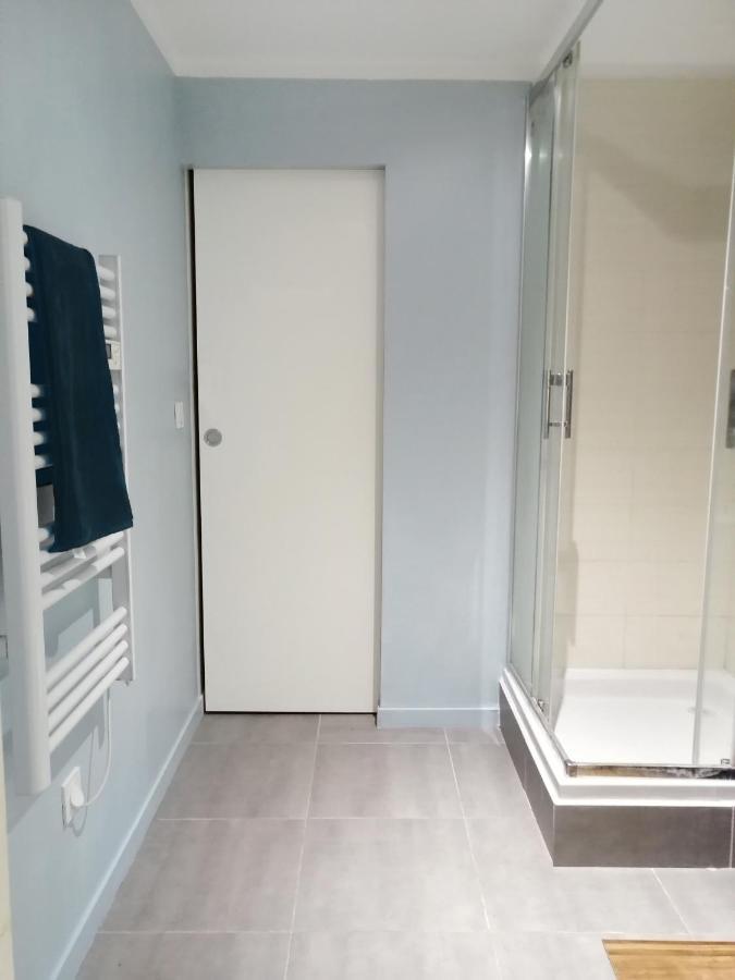 Ferienwohnung Blue Rent Bron Exterior foto