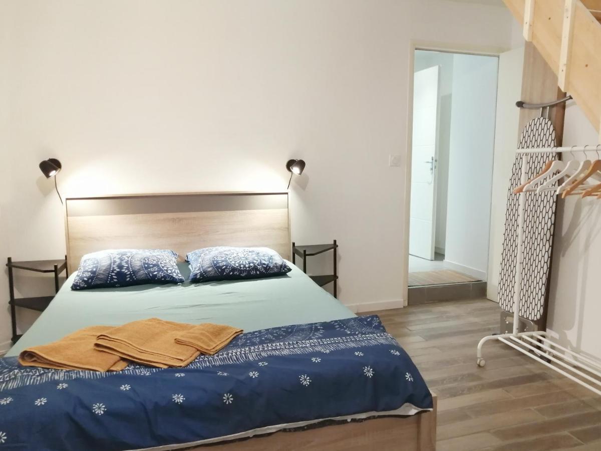 Ferienwohnung Blue Rent Bron Exterior foto